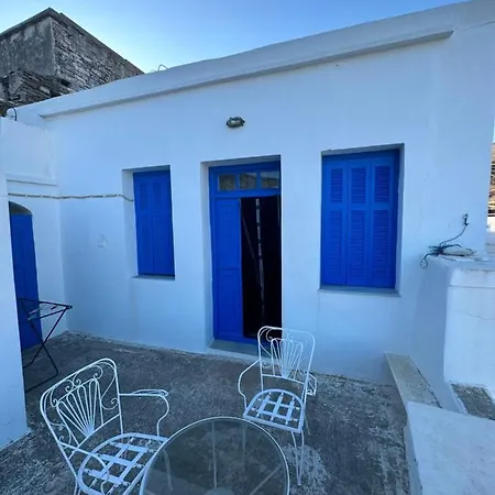Cycladic House With Amazing View In Potamia Village Apartment