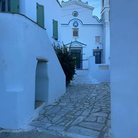 Apartment Cycladic House With Amazing View In Potamia Village