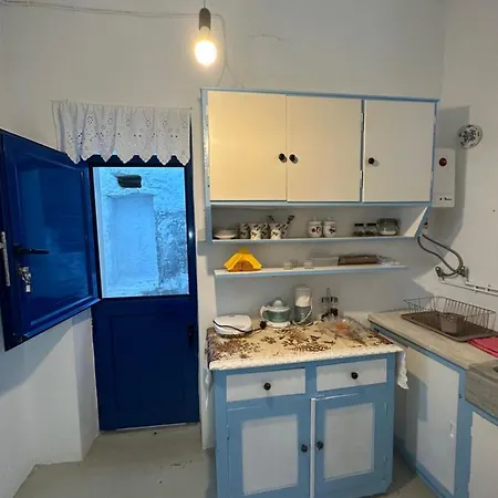 Cycladic House With Amazing View In Potamia Village *